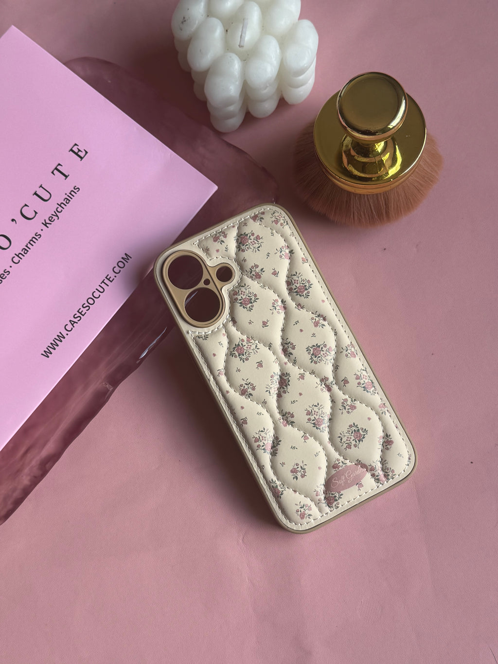 Vintage Rose Quilted Case