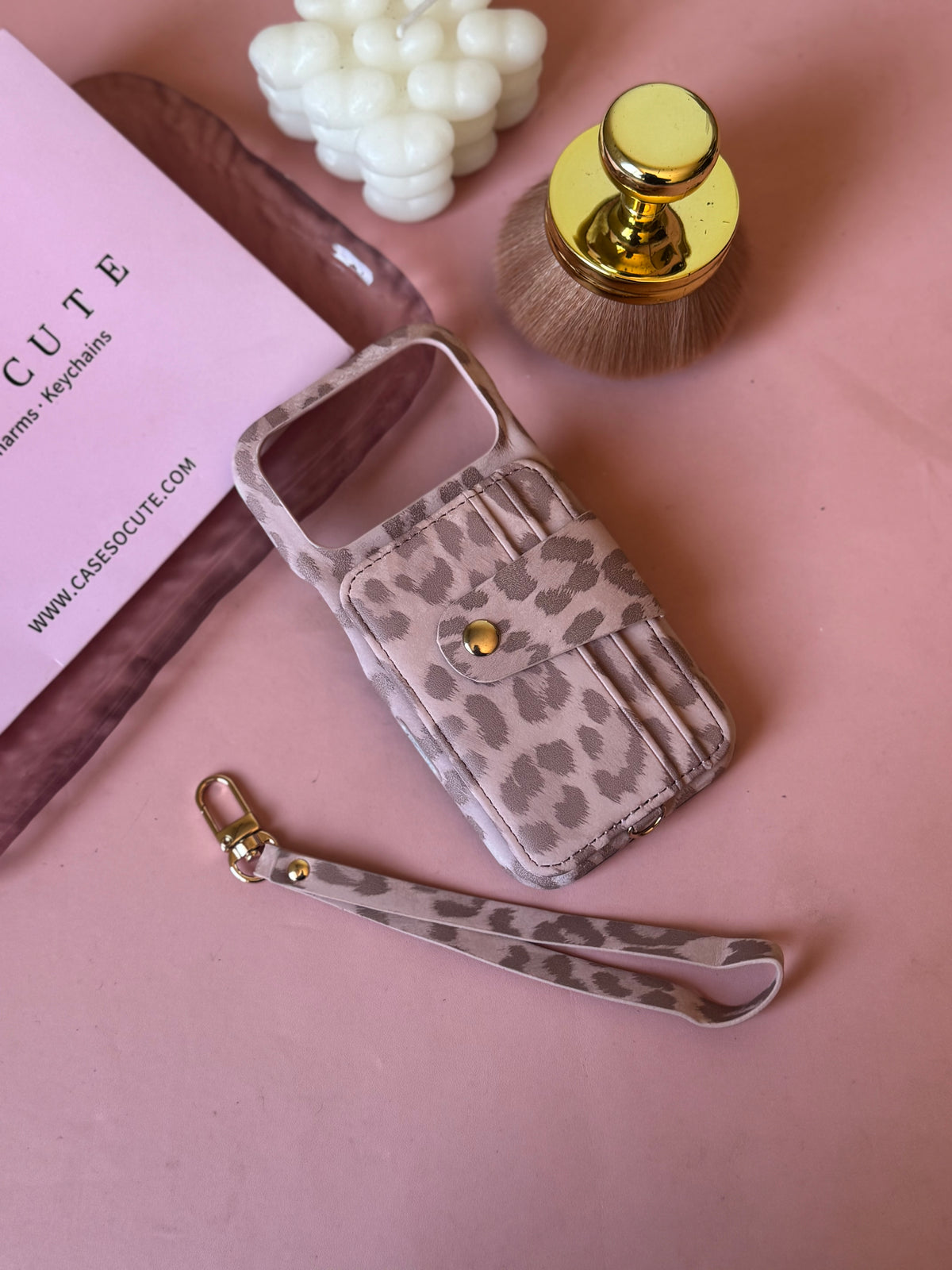 Blush Leopard Pocket Case