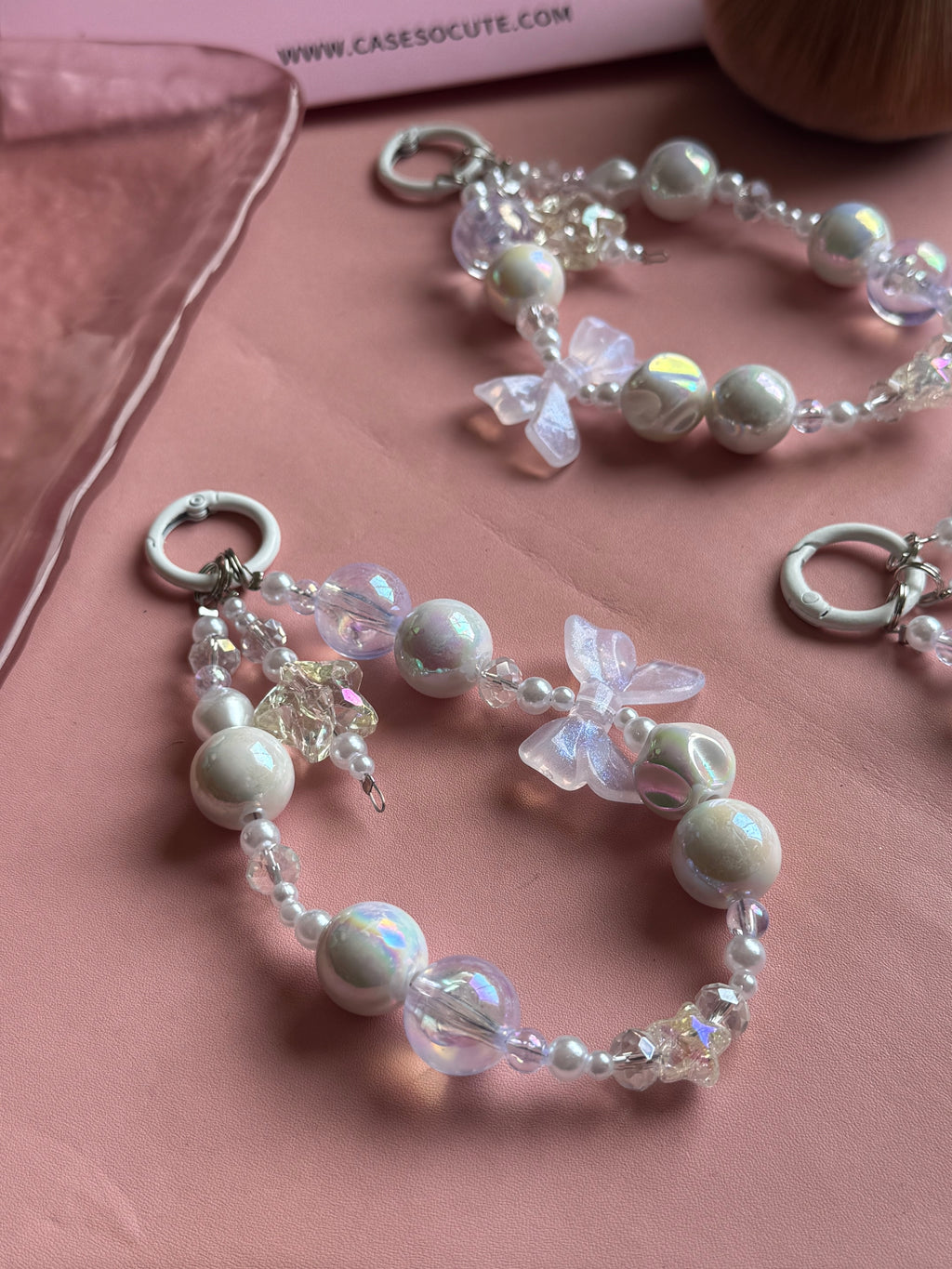 Pearlescent Star Bow Charm