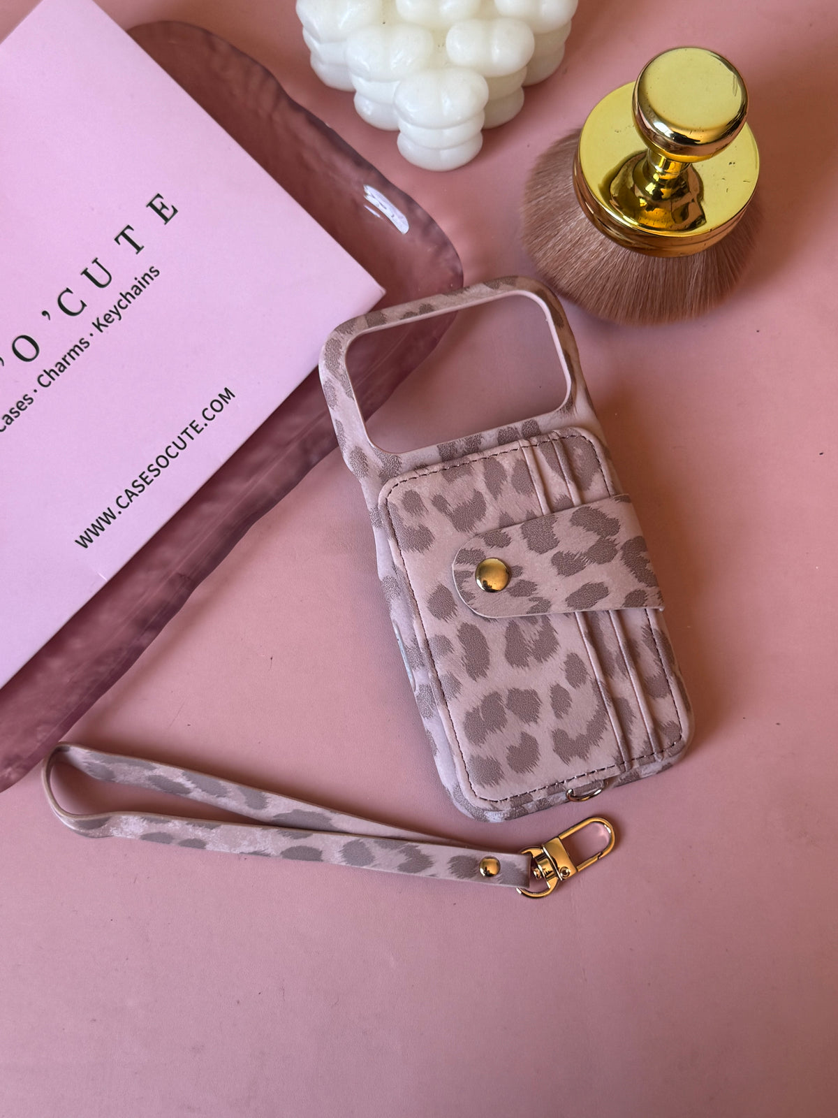 Blush Leopard Pocket Case