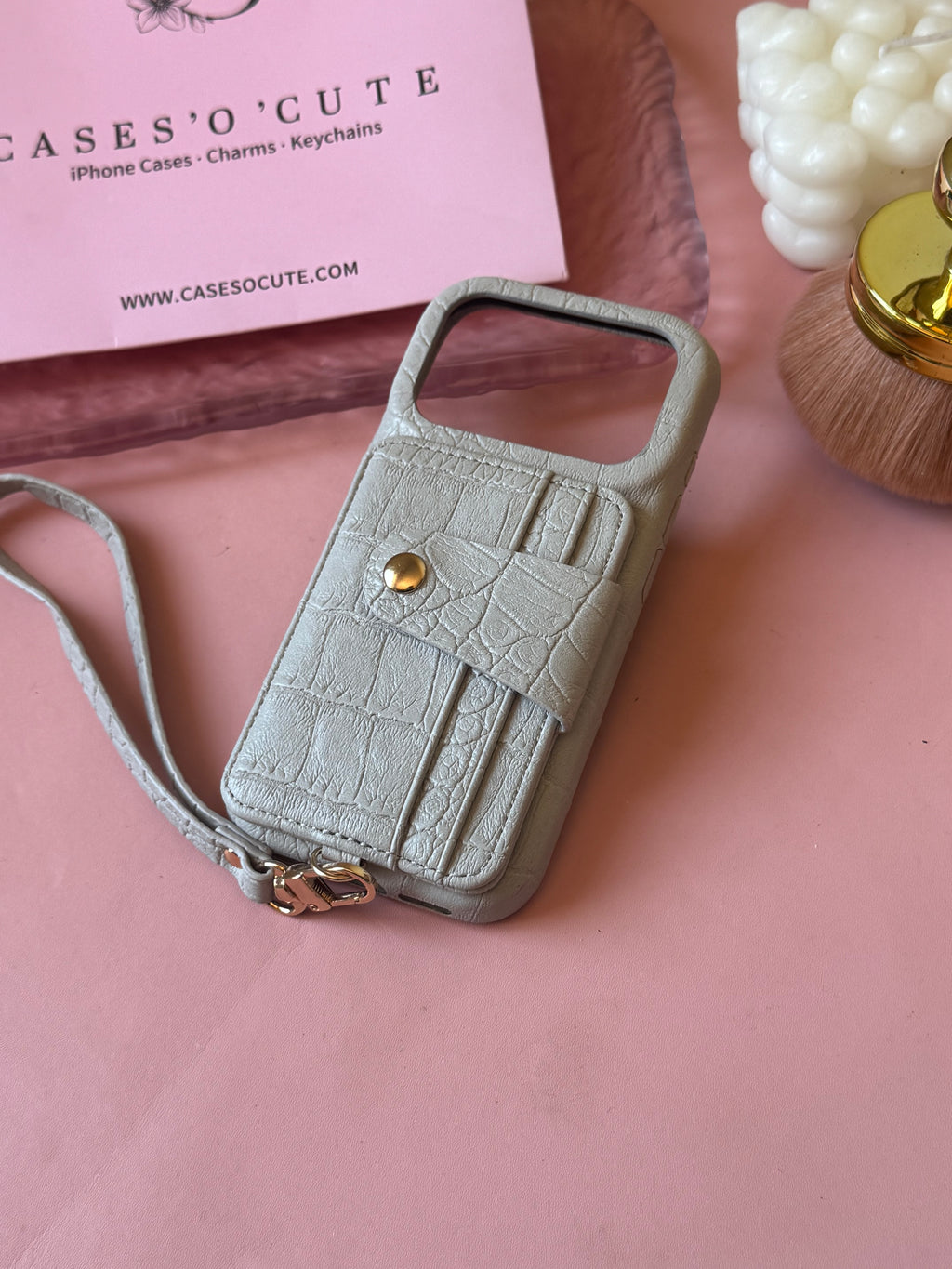Ice Blue Croc Pocket Case