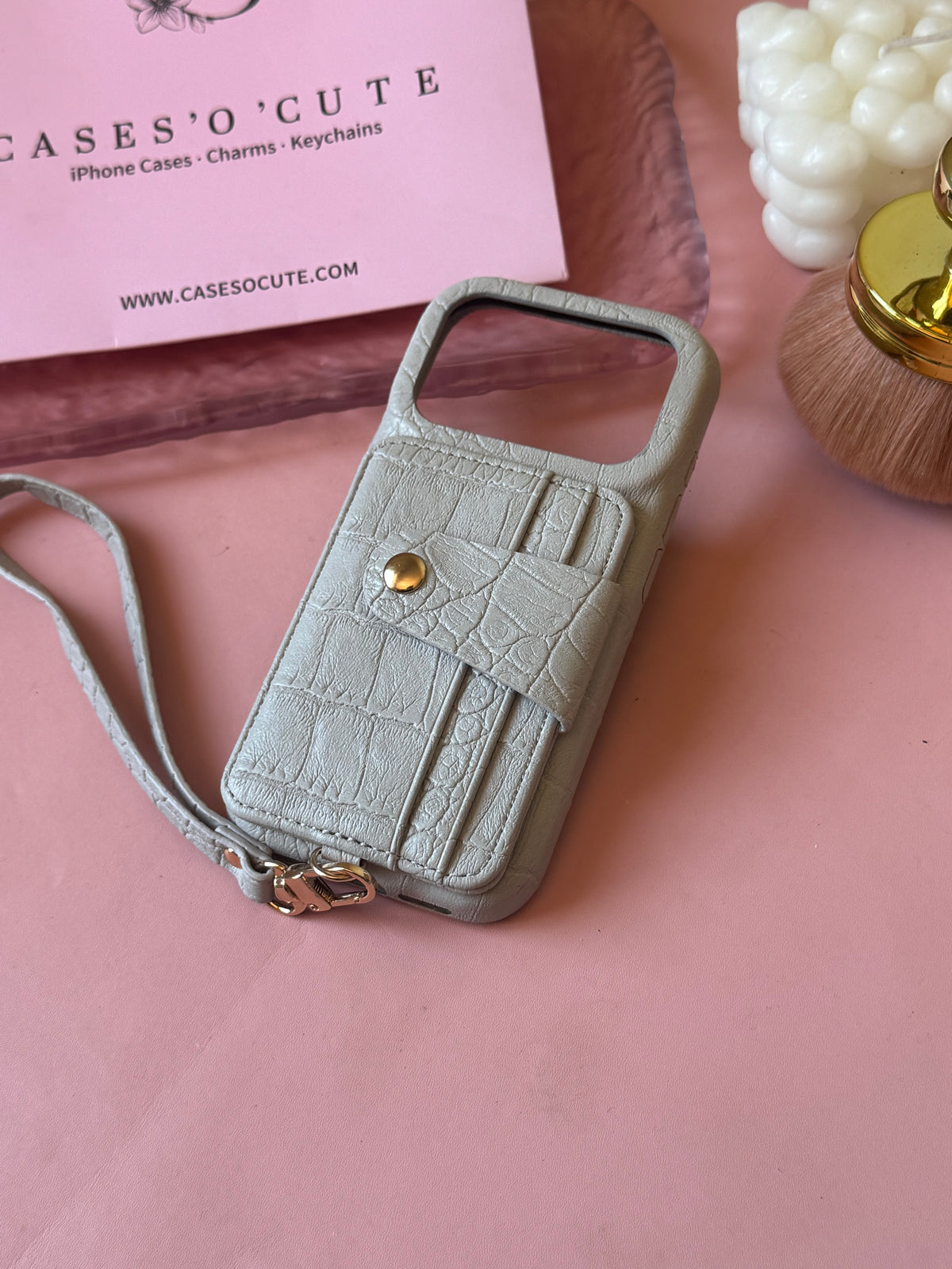 Ice Blue Croc Pocket Case