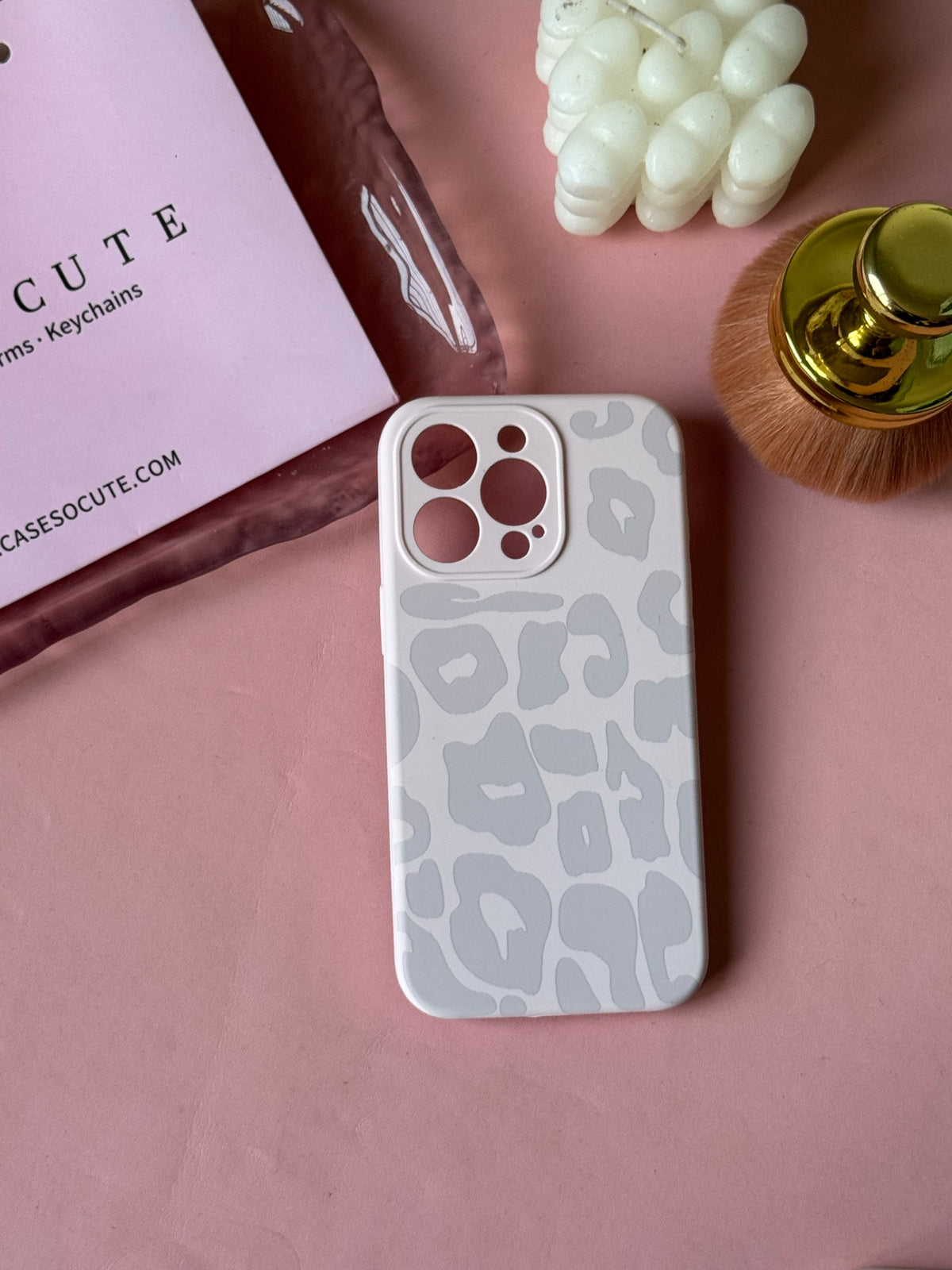 Cloudy Silicon Pink